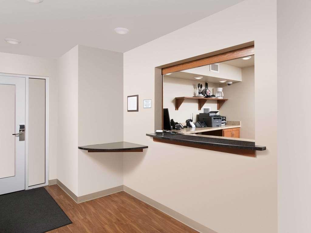 Extended Stay America Select Suites - Wichita - North Interior photo