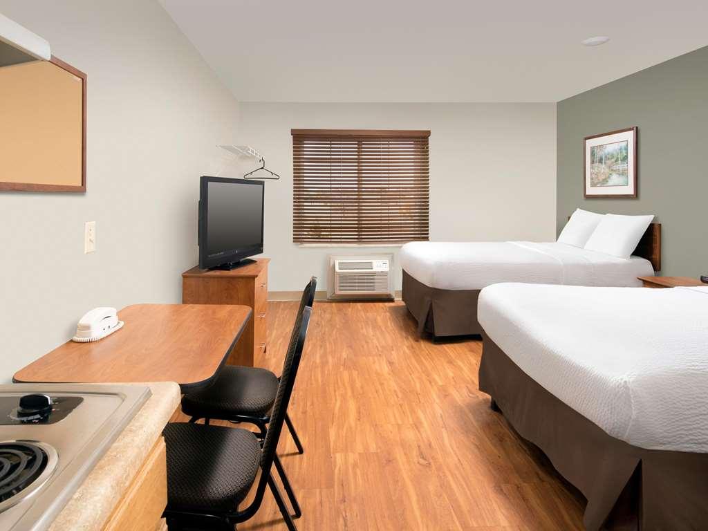 Extended Stay America Select Suites - Wichita - North Room photo