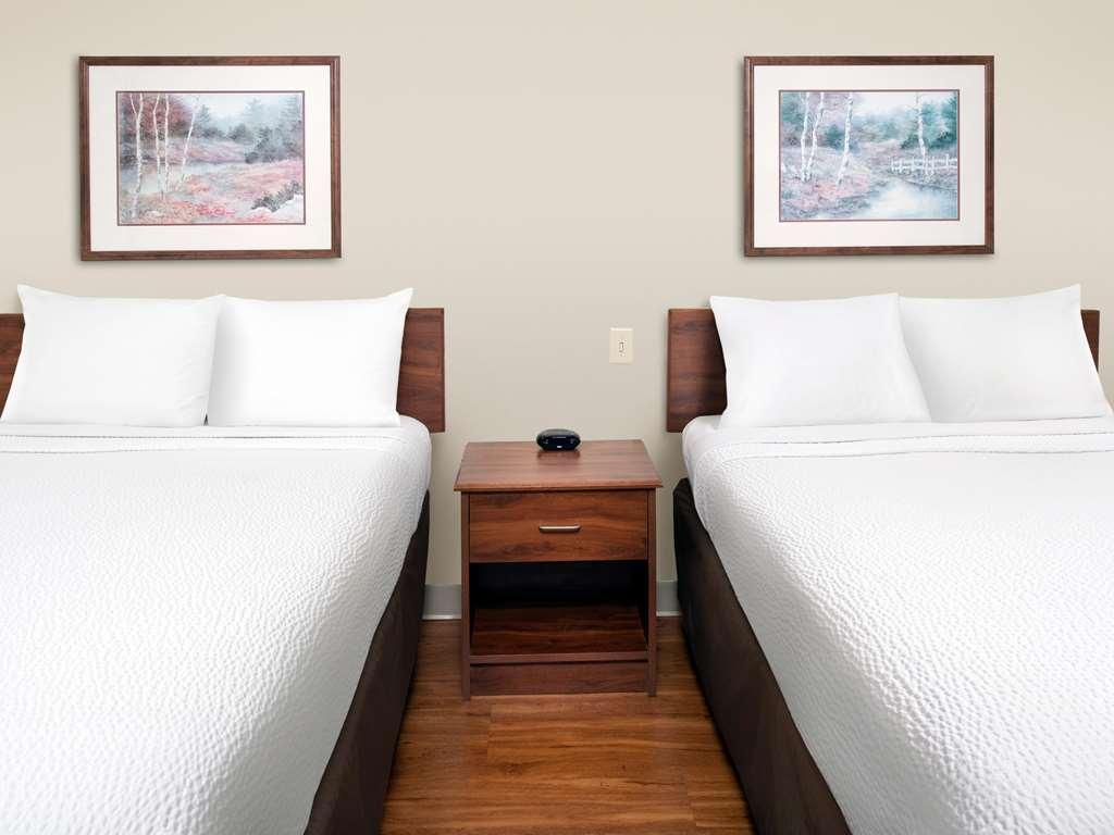 Extended Stay America Select Suites - Wichita - North Room photo